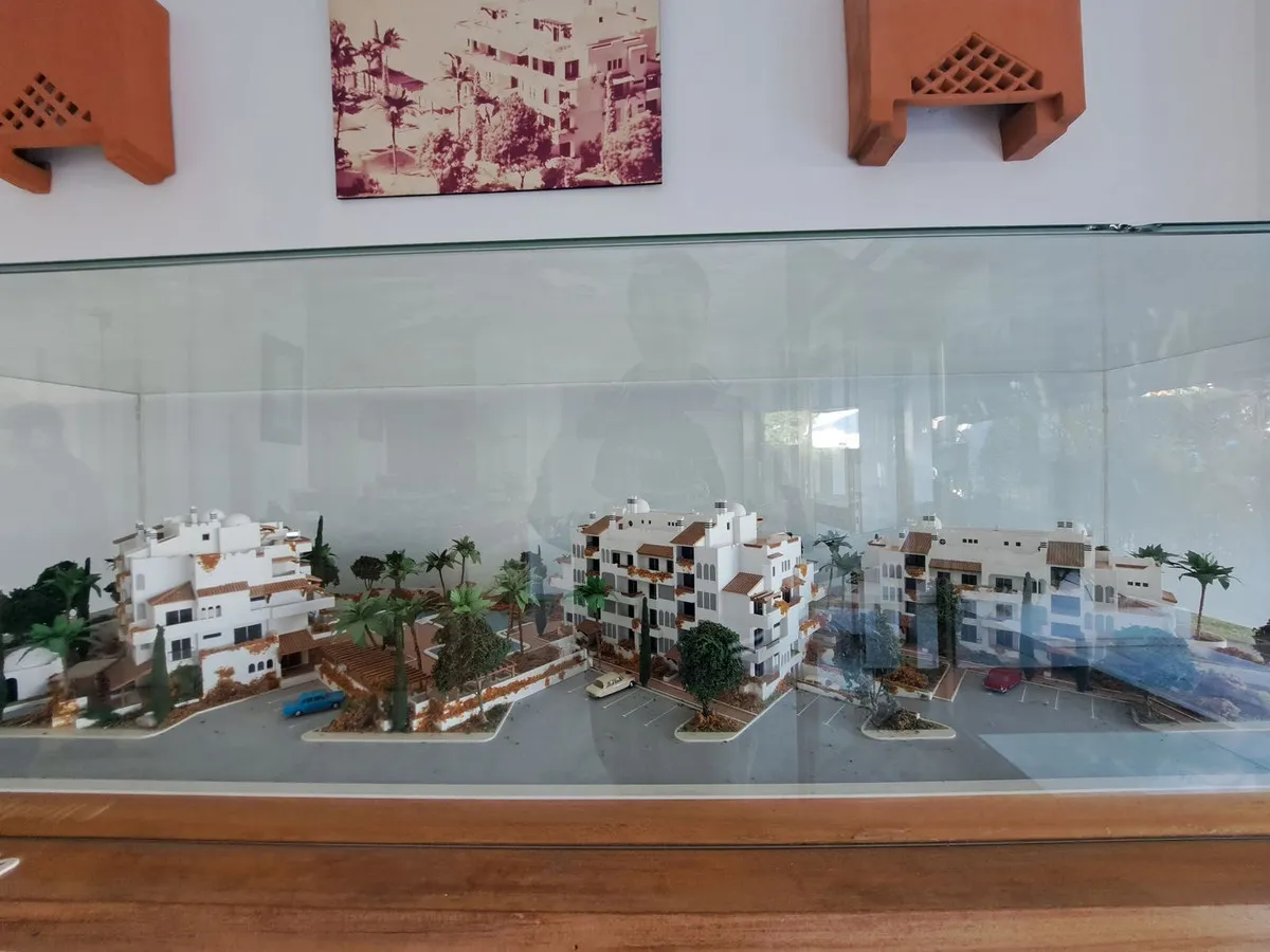 d1eeeddf-167c-43d5-ad22-0ac5b5eceee8