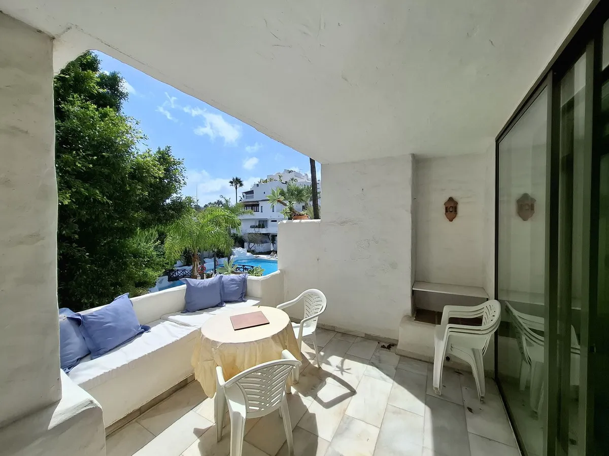 f1ec214c-beab-4c39-bf96-6b6980afc557