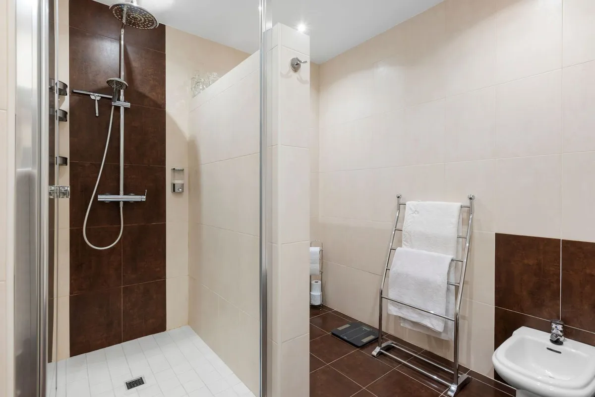 71f4005d-28f1-4552-85e7-1687571cebc3