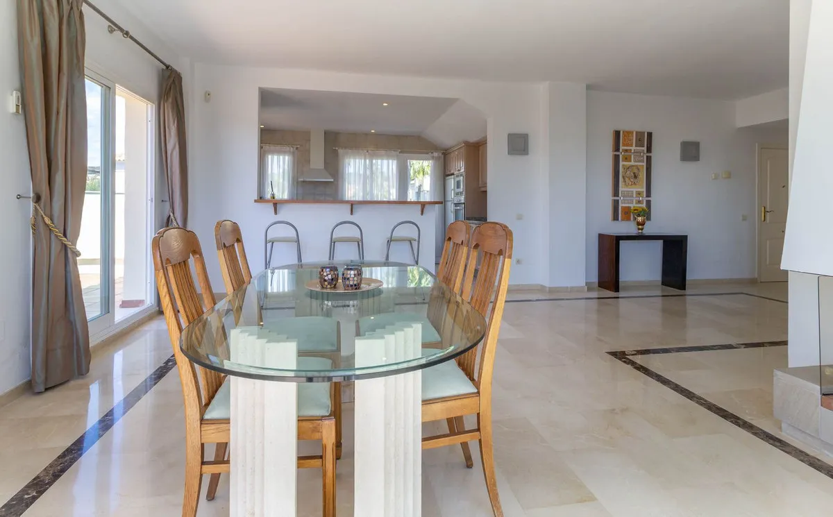 1bab256c-db6b-4e98-8e71-a204e3e28a7f