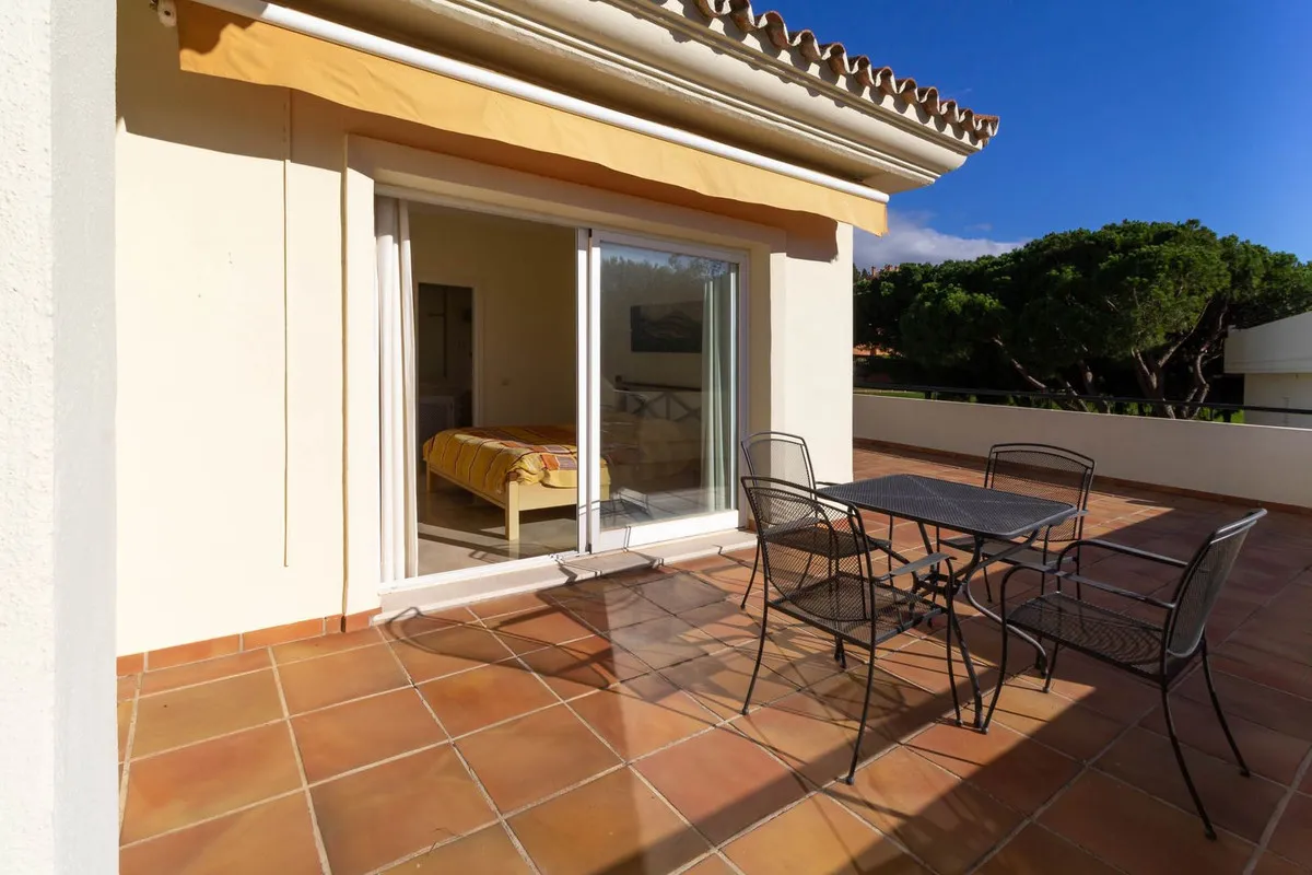 4f88c64a-c570-47fc-bda0-32e5180bed19