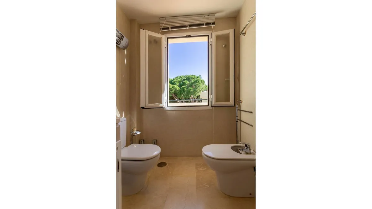 c3b94d7b-6a82-45a3-bbff-bc716480ad55