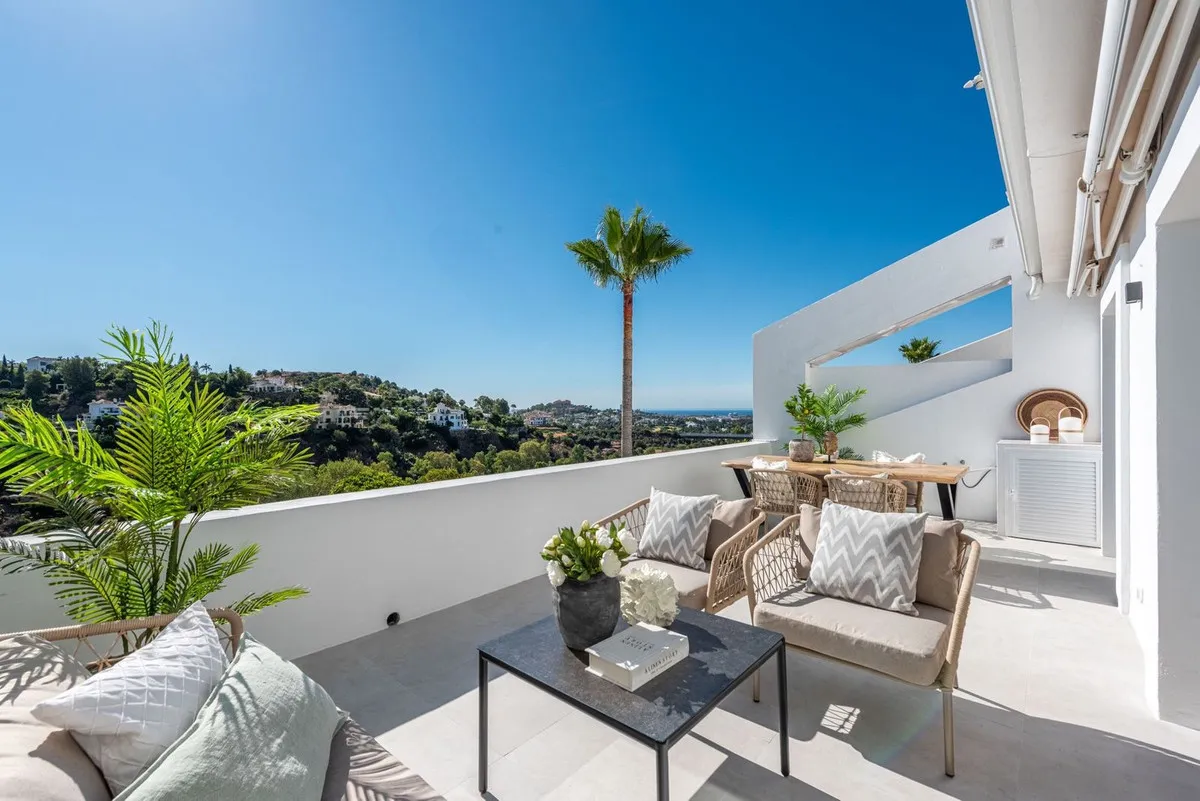 aeed358c-e642-40e3-b9bb-00b1dda660f6