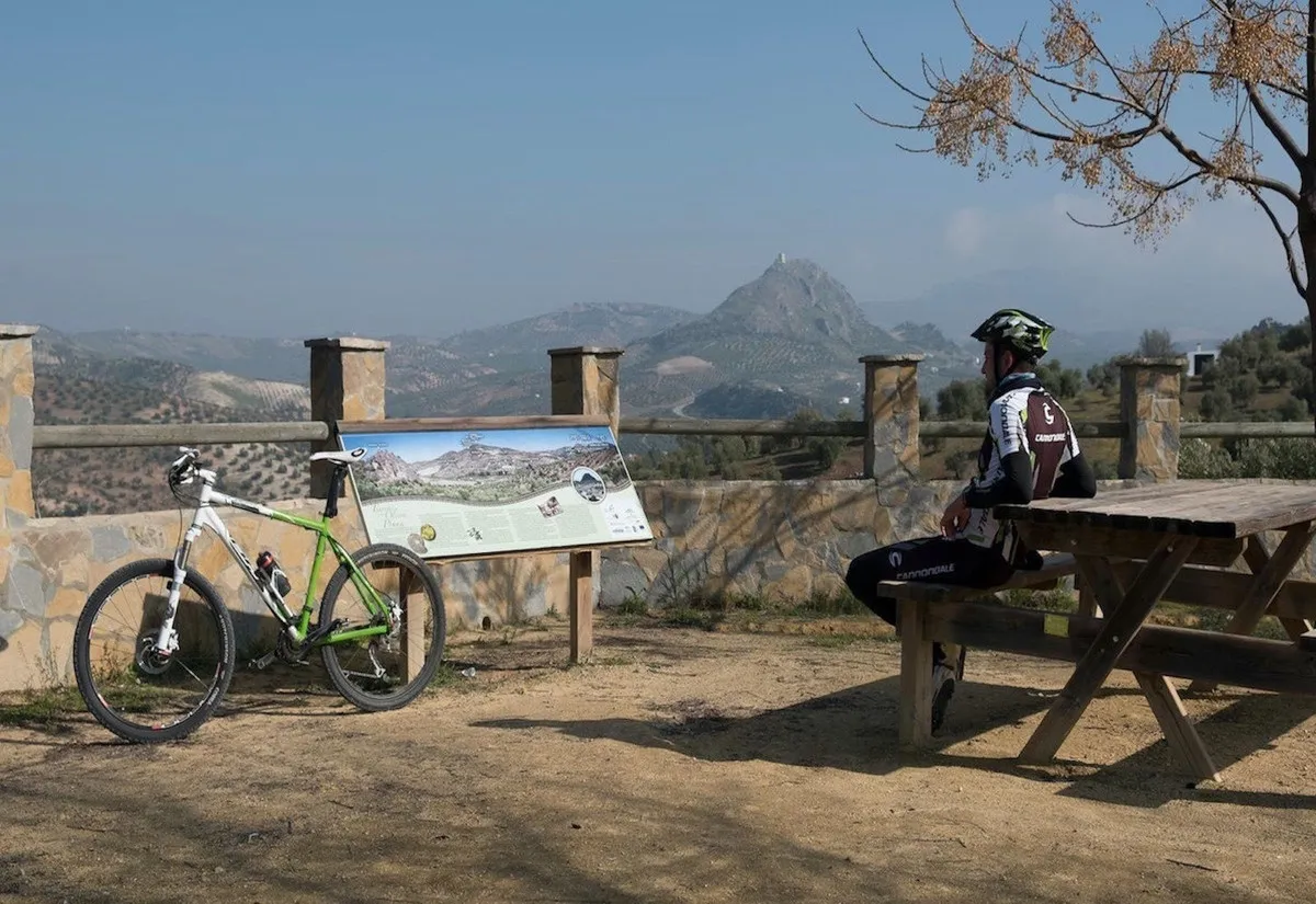 075a5ac6-bada-4c8f-ba35-fe4484f8fd69