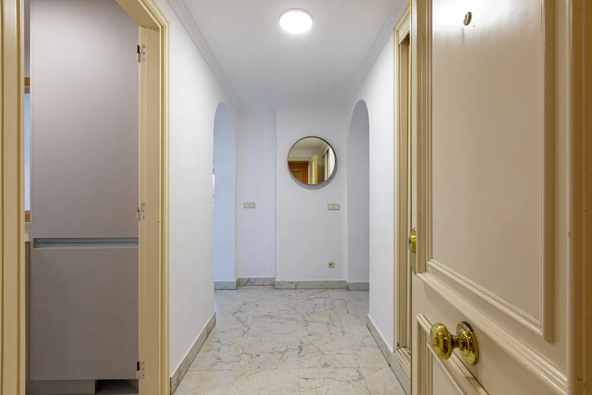 c9c045da-fb89-416e-814e-bfdde3e8e242