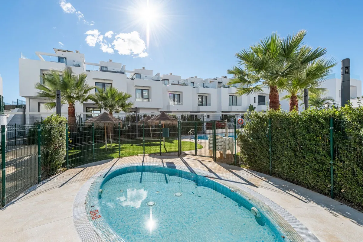 35717bb9-efa2-4295-9cac-d3075fed966a