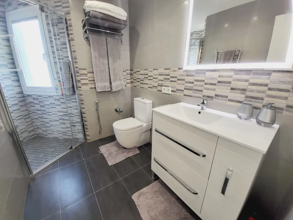 e755357e-e411-40ed-a2f5-af8861cf1cd5