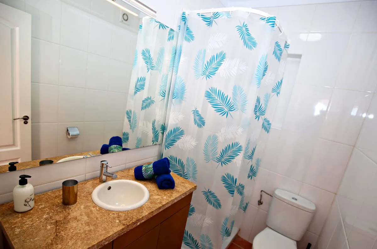 16edce7c-8ebd-4da5-b480-3b6fecb586fd