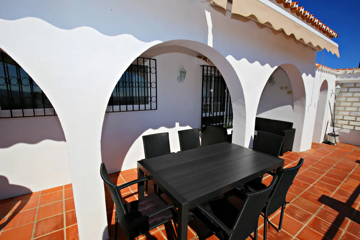 62a44c5b-60dc-4f43-bbd2-58de970a4867