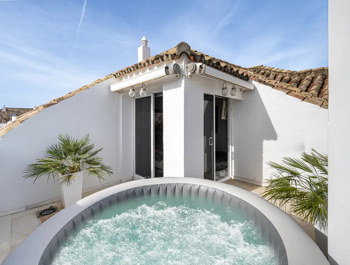 798f0f1b-7fee-41f6-a34b-dd55054c6bc9