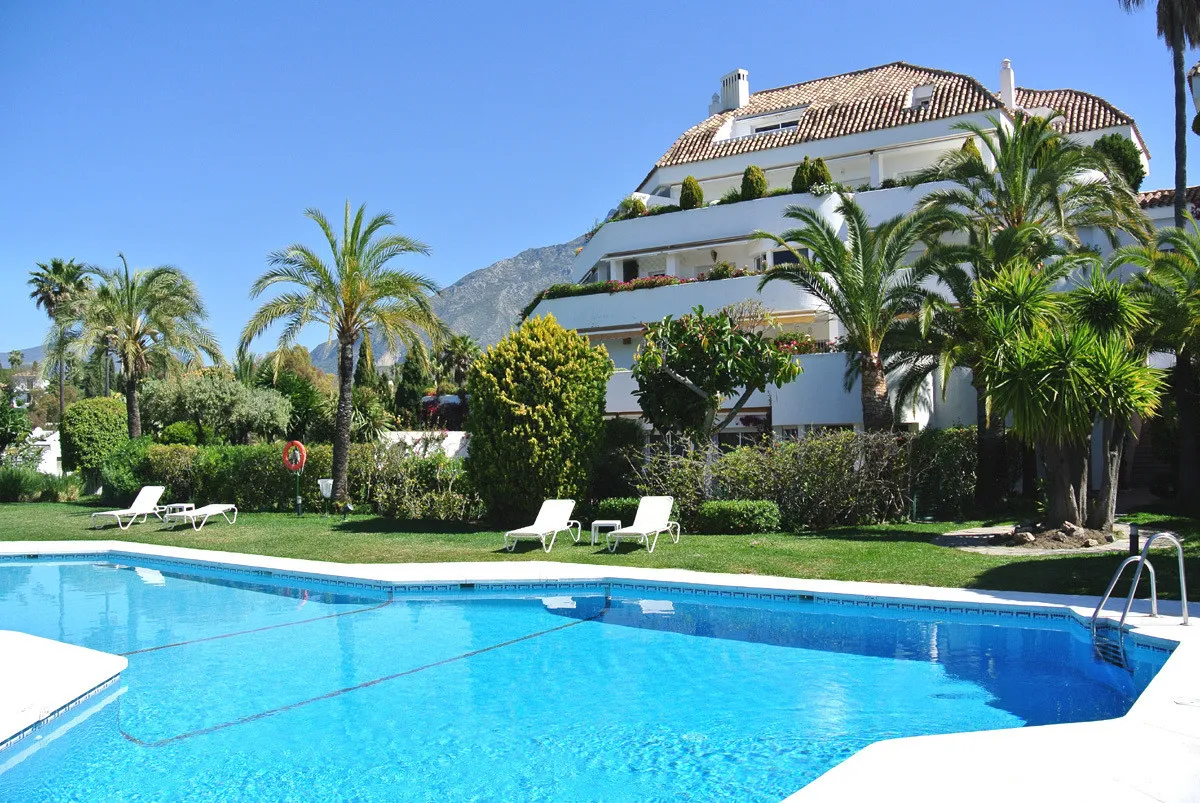 aef1d318-71d6-4974-a9e7-21388f27ed6b