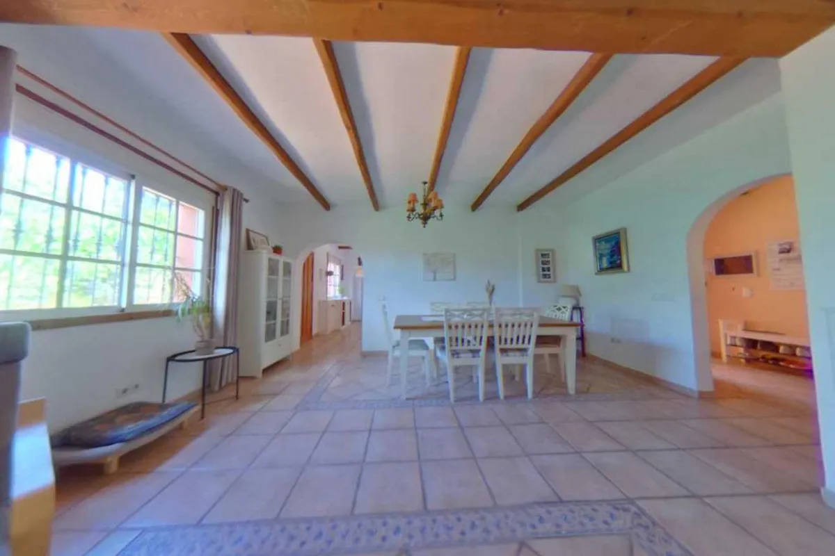 c4a9da5b-3c58-472e-82a2-580c67f7615a