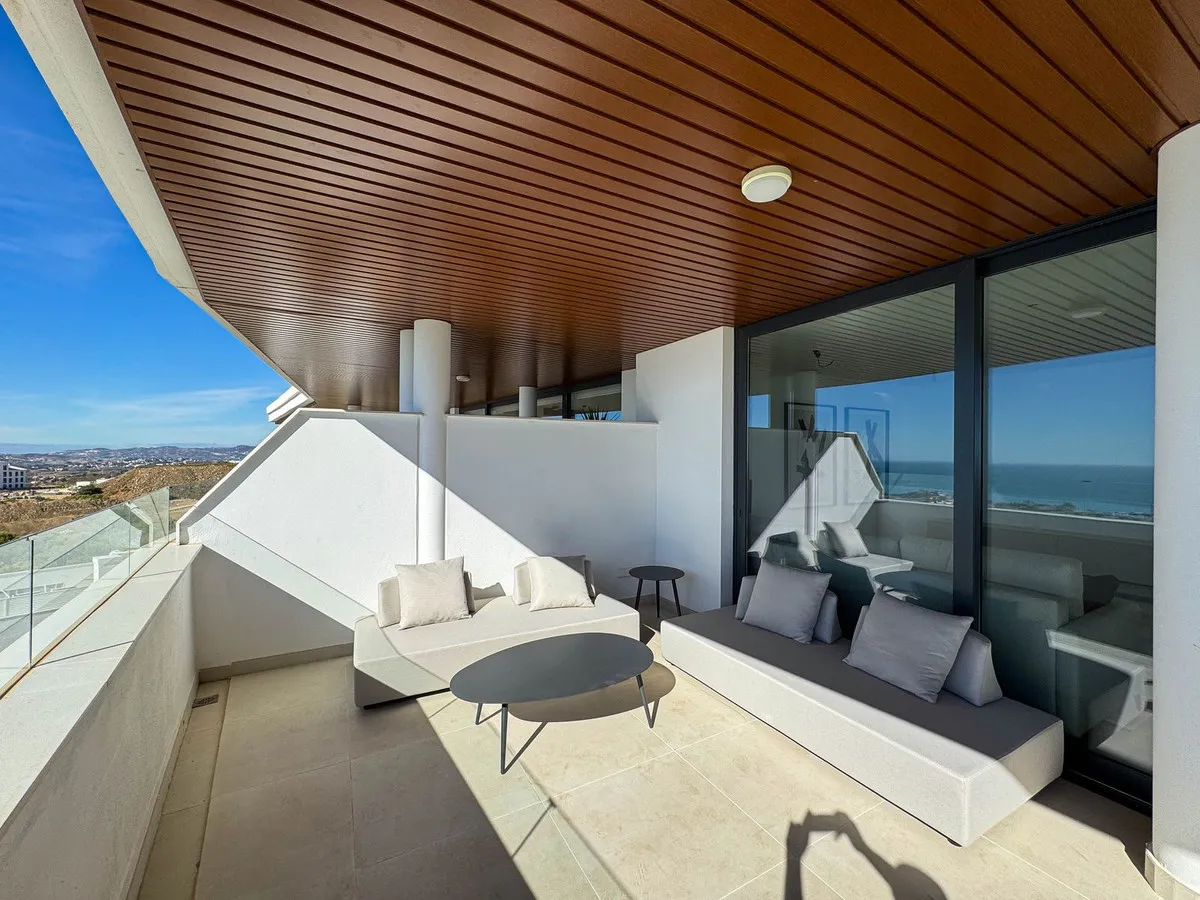 6162f09c-d086-4c67-925b-636322bbcb3a