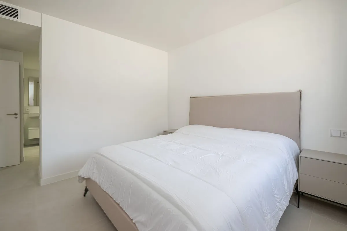 cc61bfff-f577-4316-adac-903135f38785