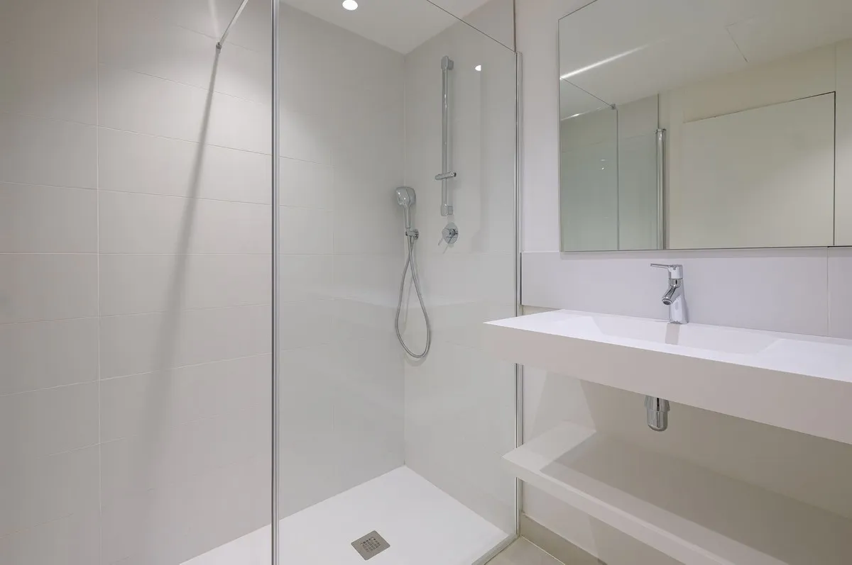 e49fd0f7-8b00-4e19-989b-2e516d8a2696