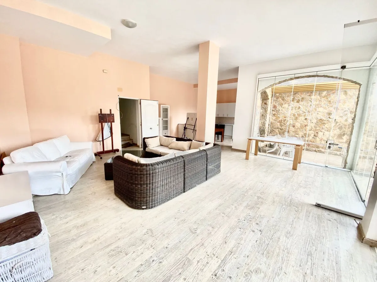 7171d6a4-78ad-4479-a34b-277544035b46