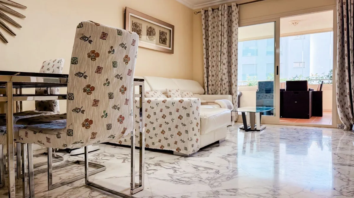 598c032d-0307-4fe8-b2b7-b7b1f01961f5