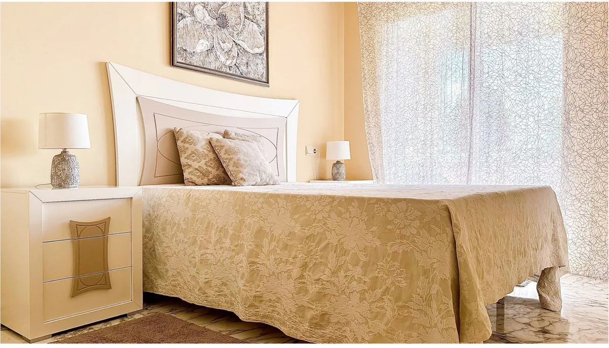 8d2d8391-6dfe-43b3-a641-4ffe98a45e07