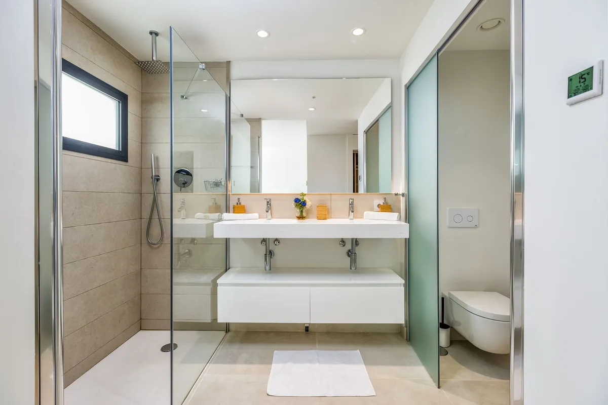 93809b5e-cf2b-4dae-b7a3-128bbb7e31bd