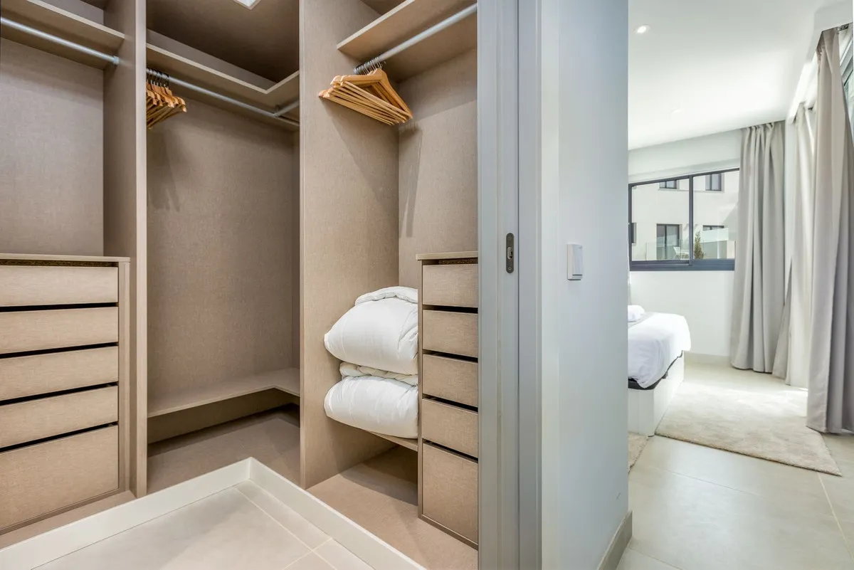 fbda15cb-8f4a-43e2-86e4-dee7d9c93eb4