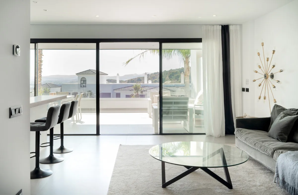 79f7234f-1e6b-4e73-b855-d32c9362c880