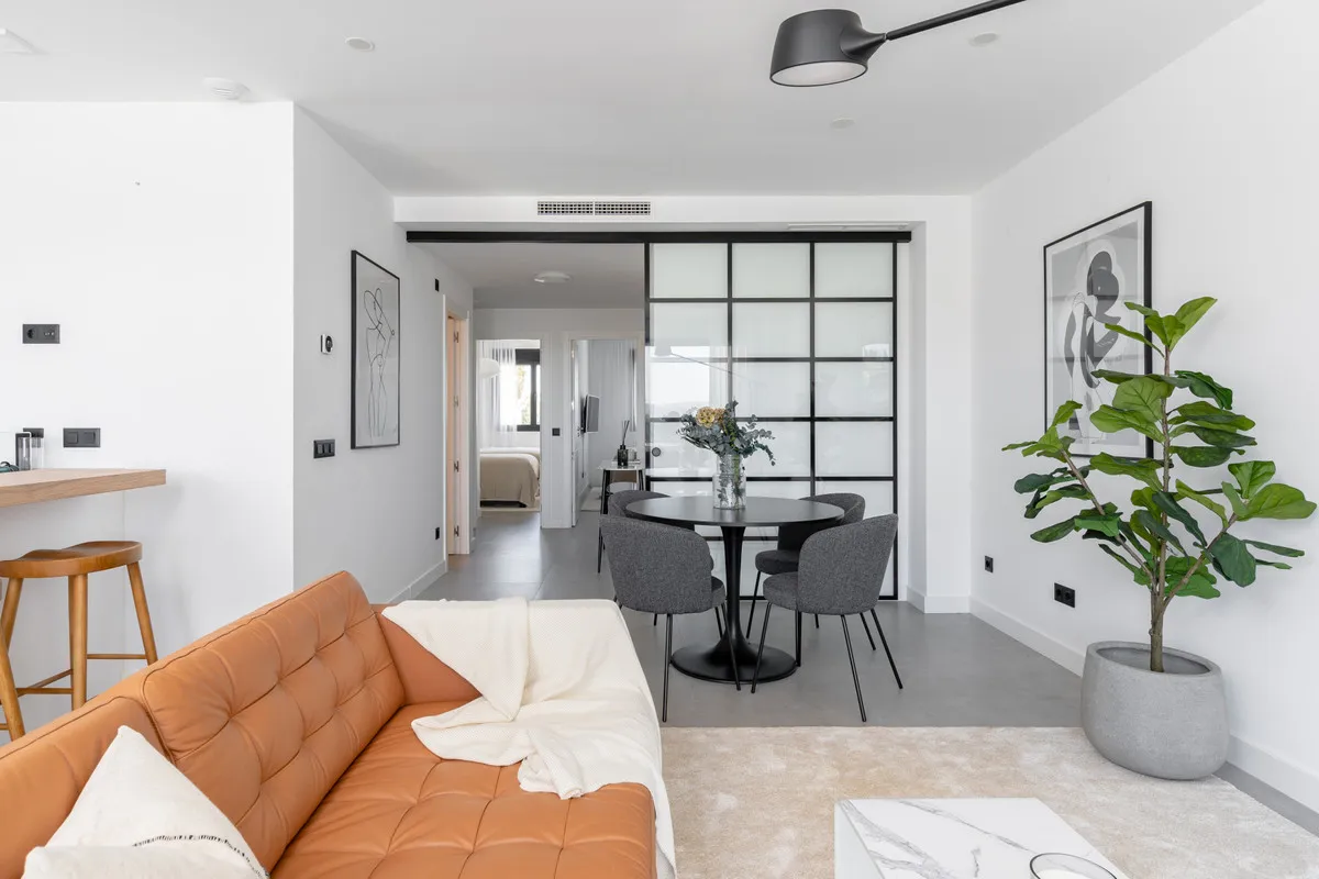 2f0af954-0673-4855-99fa-0f6f799dd6f0