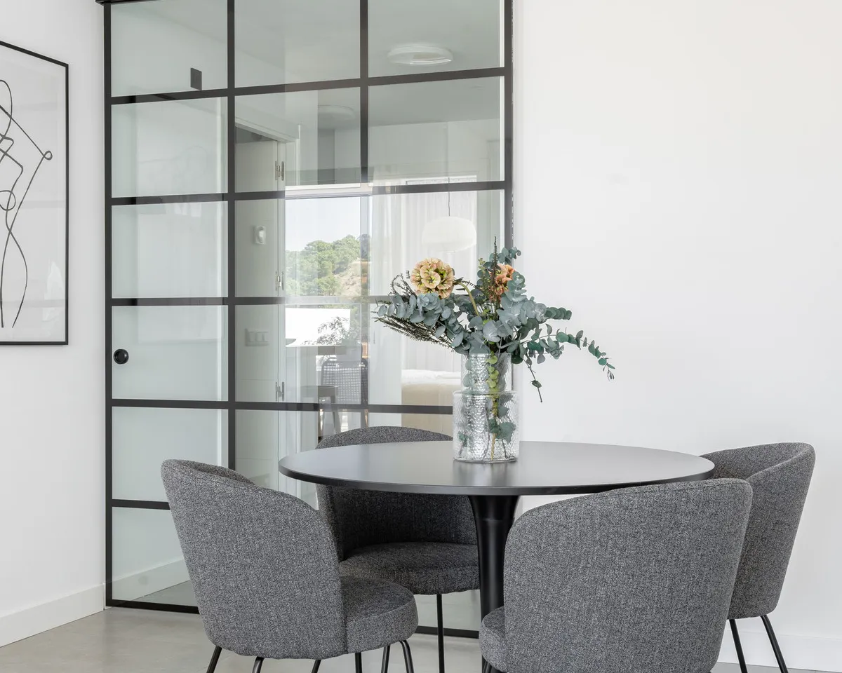 aa9c6e96-5a35-4bc4-a442-2fb26ab40c55