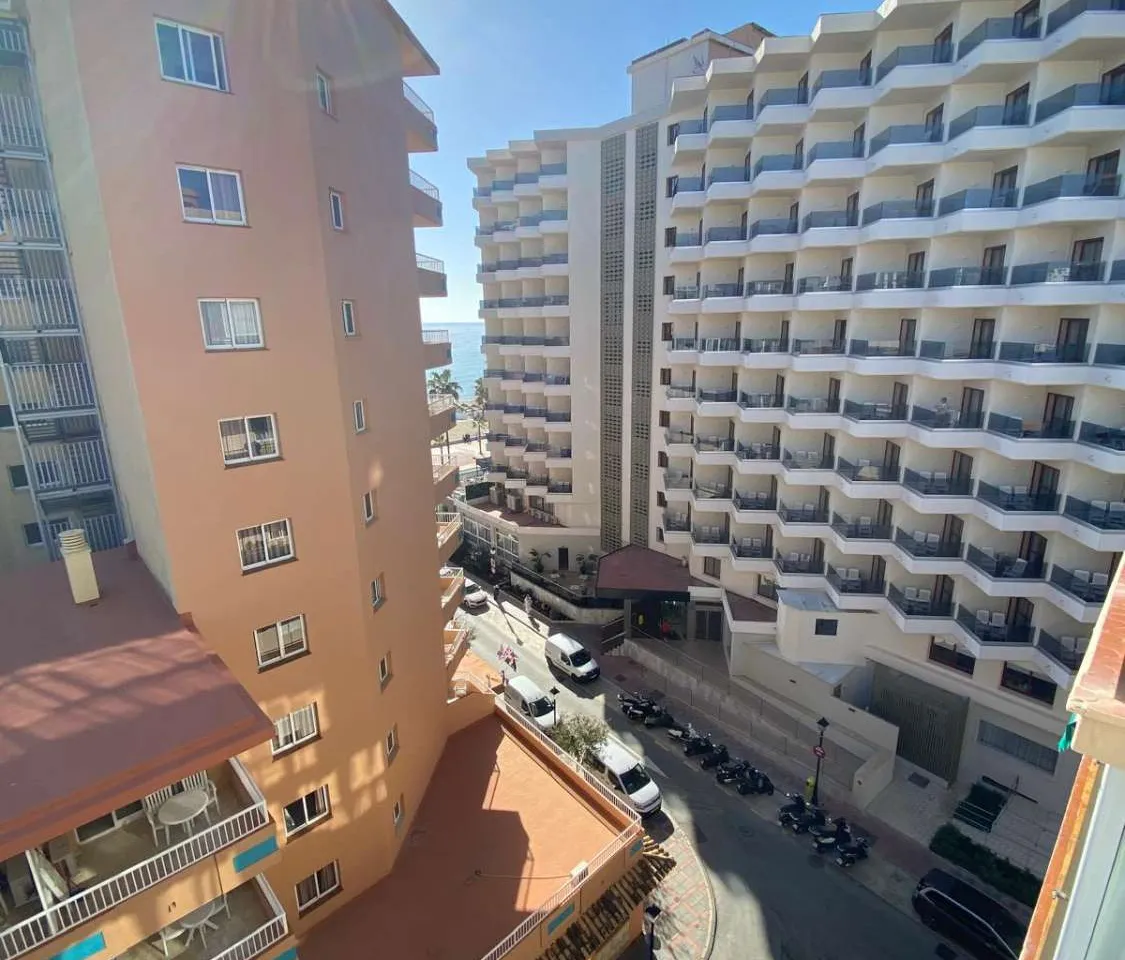 847edc25-fcc3-4ed2-8e86-187e9f285f85