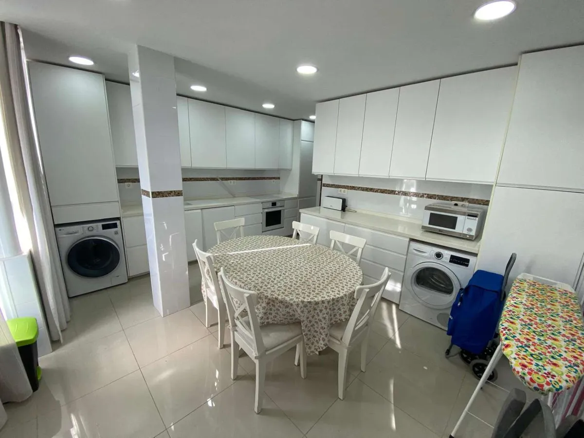 88889aea-62be-43e8-ad7a-598620d7d993