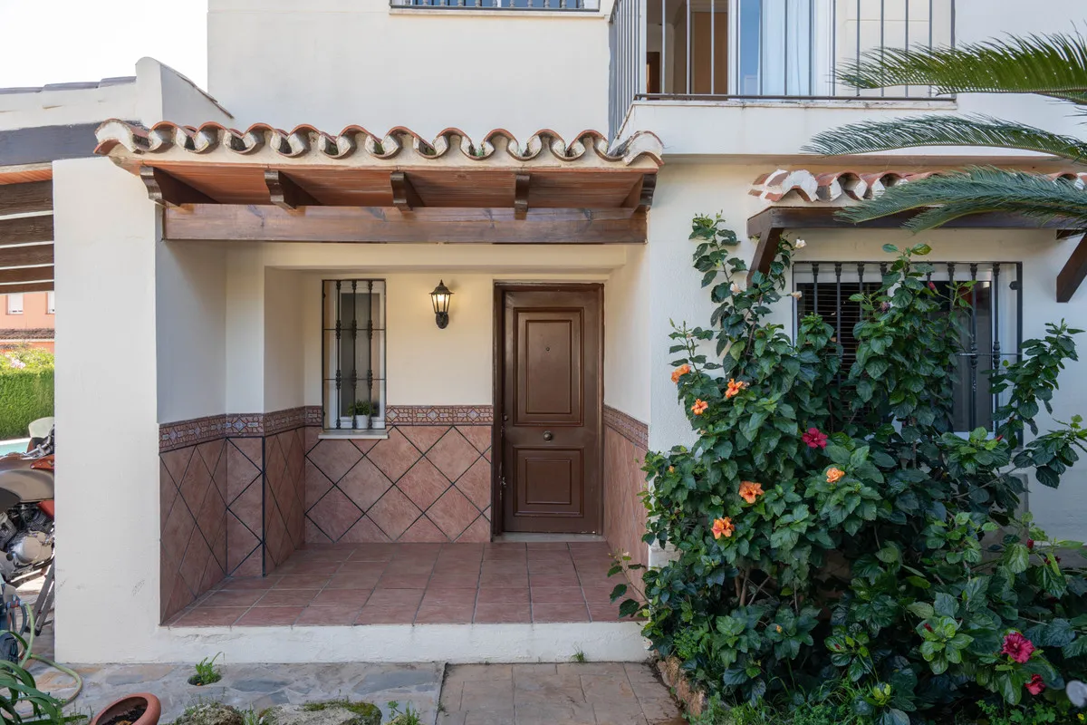 898d69f5-12ce-4999-9e62-9da06ed28684