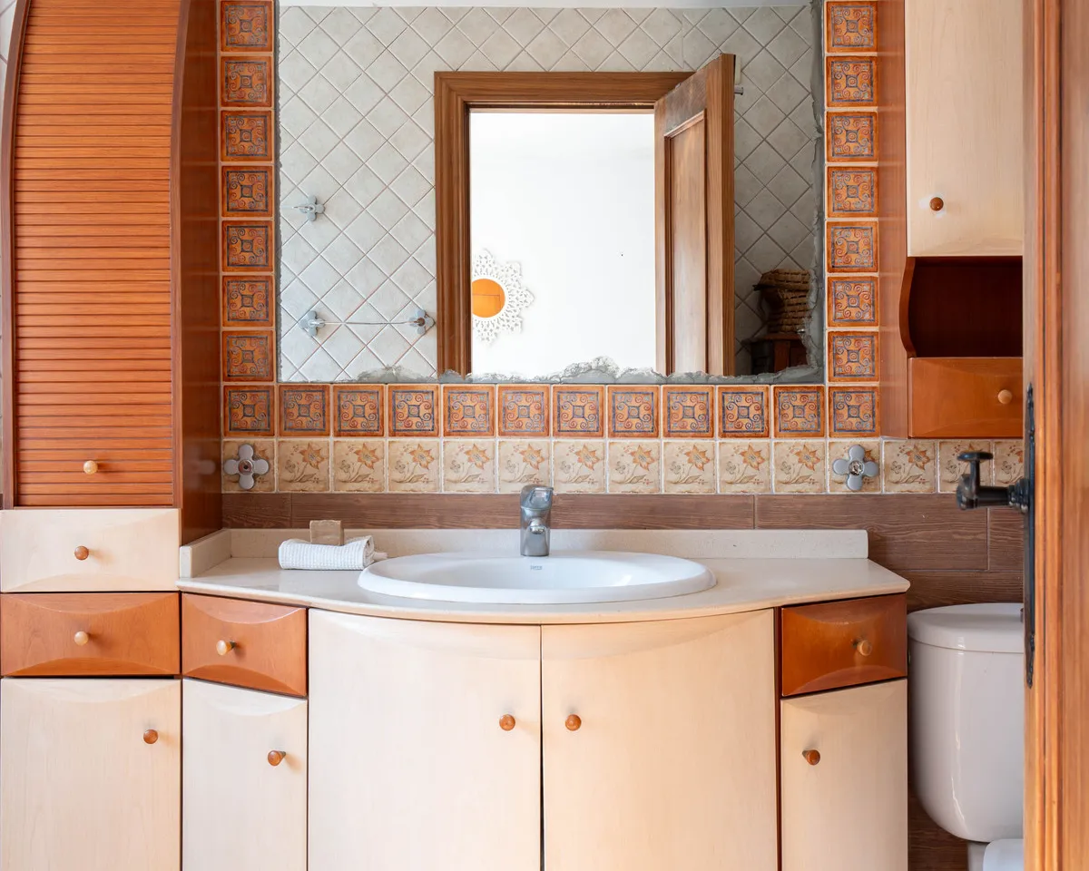 c00c7f95-adea-4427-9104-ce53b9ba4598