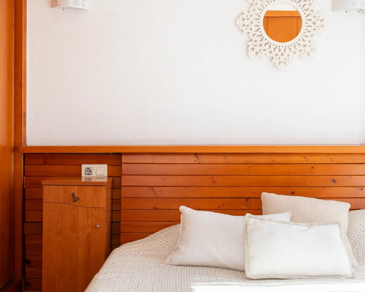 d8343d96-8201-4b42-bfa8-a1d55e63d3fd