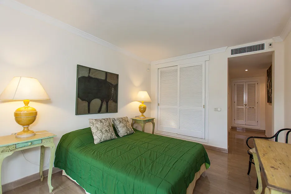 bdd47051-561a-469b-87b2-5263d44a34b8