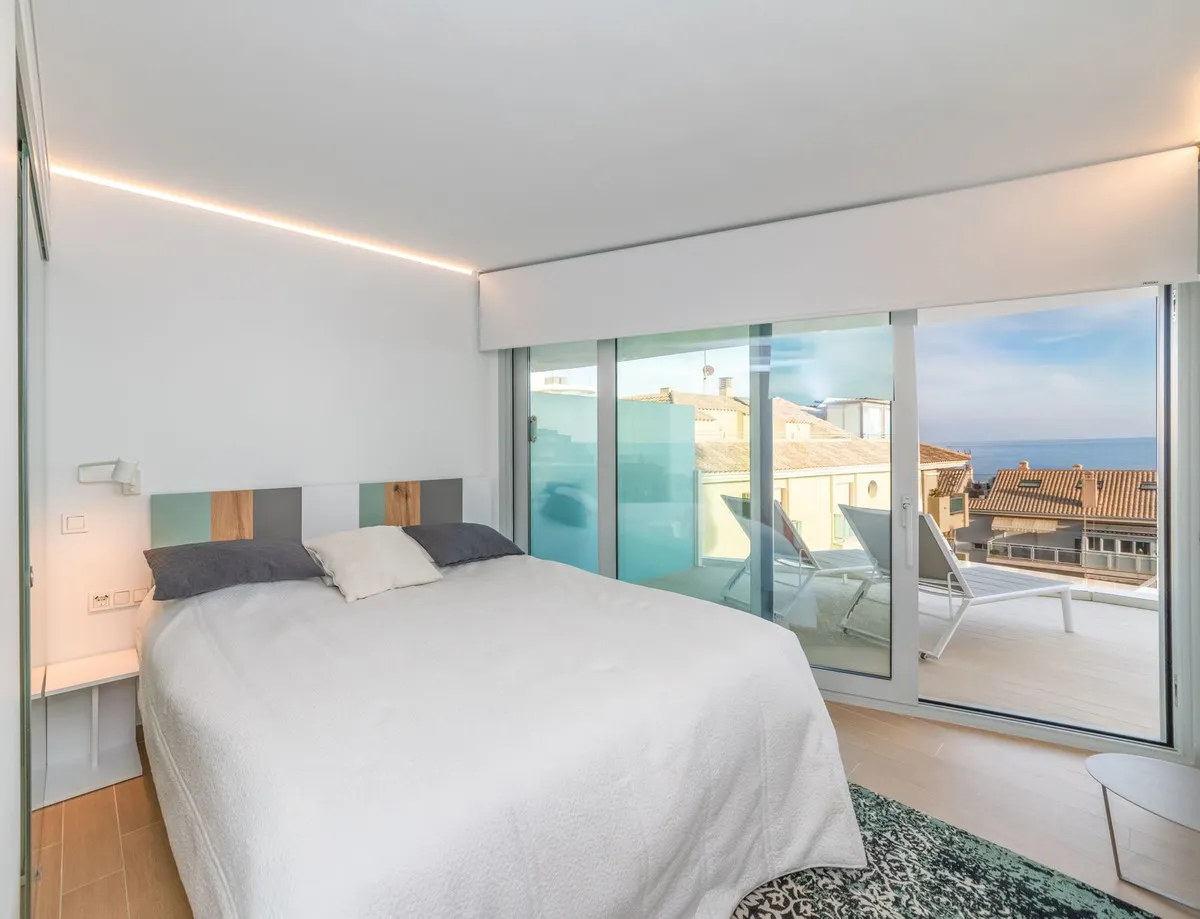 122b9445-4c8e-48ad-999b-02bf1d5238e3