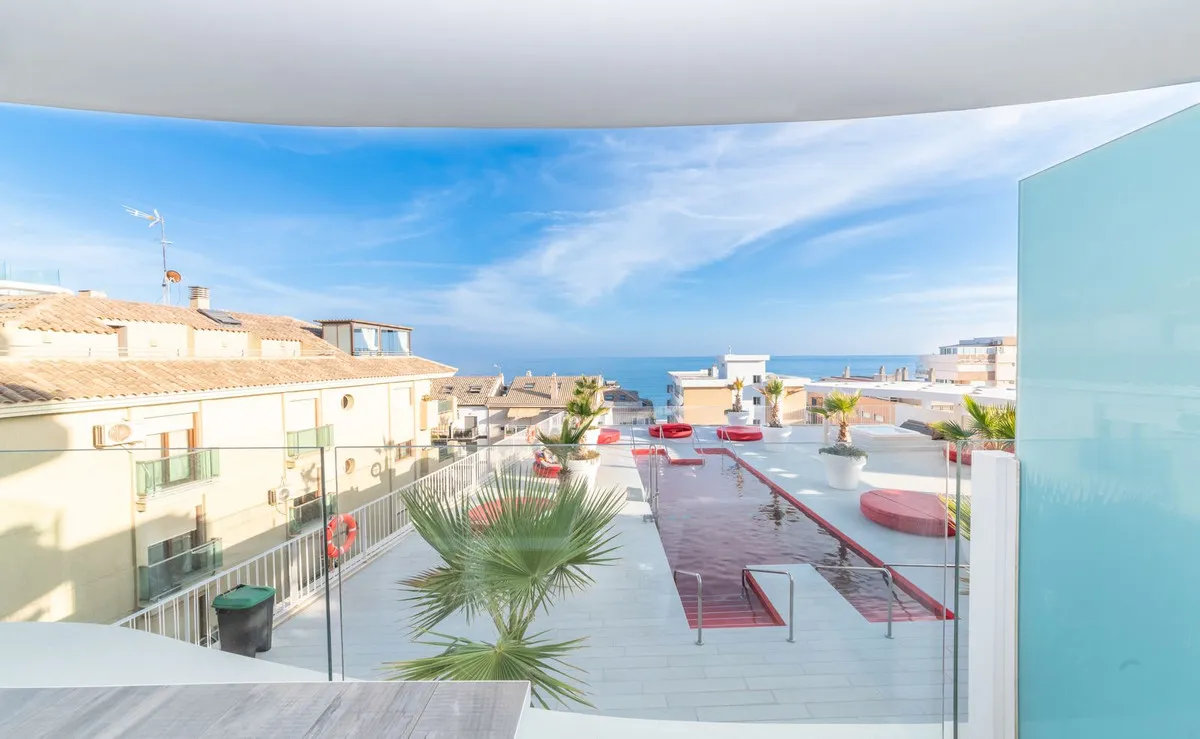 1736a4cf-b730-4ff9-8fc2-777f6d61de65