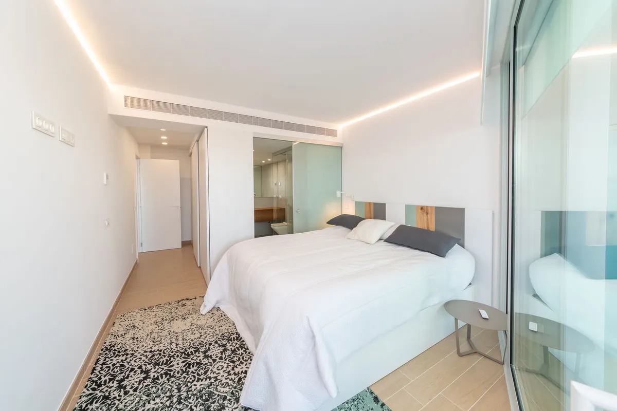 28ce7d07-84bc-4587-9b68-63fea7d8f9cb