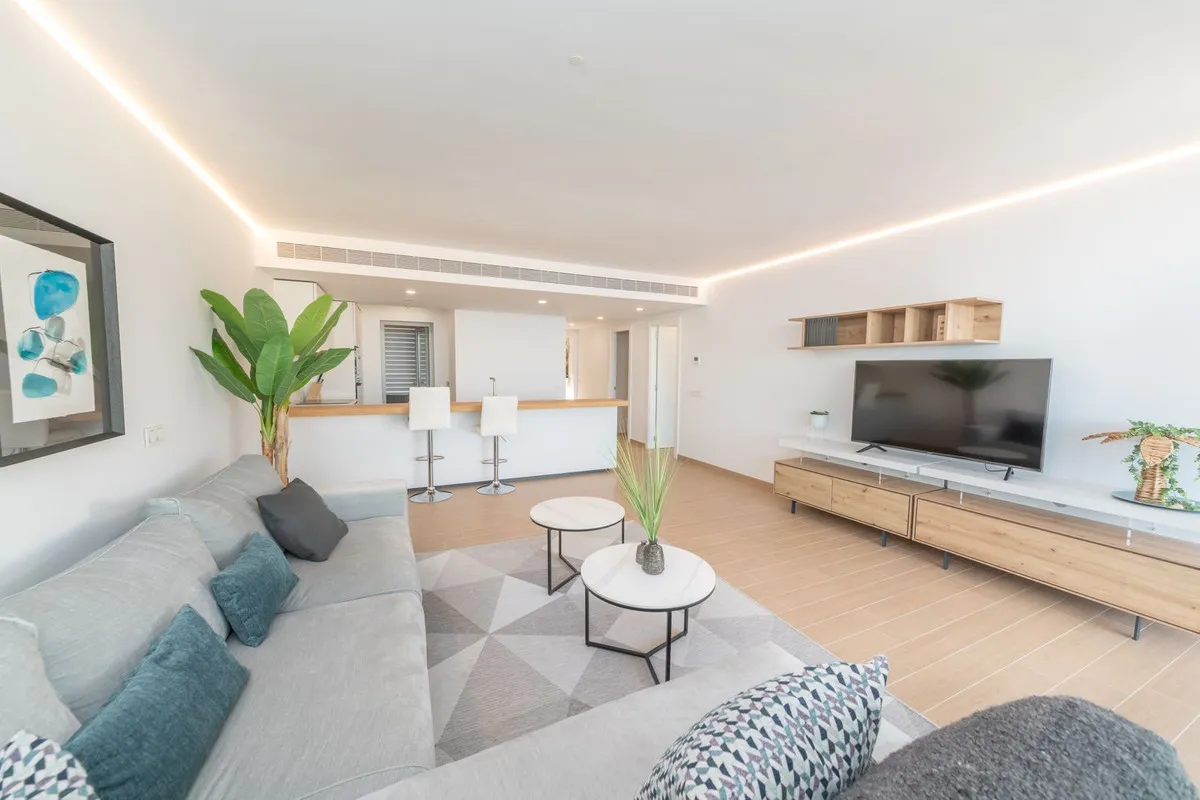 8eee120e-79ea-4863-b588-5e2f6ae497d0