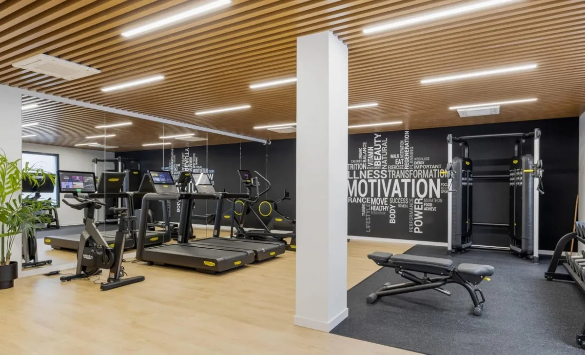 3c0115e9-c94a-46ca-b034-8eb3df8e0800