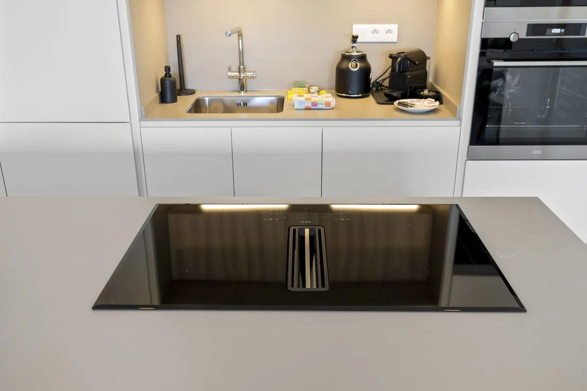 c14c14d9-e61d-47fe-ae2b-9164469a8226