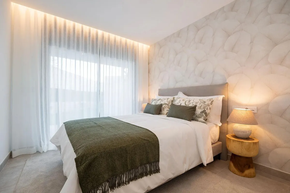 5a705fc9-0104-448f-8c52-f7a9bd6f8b1b