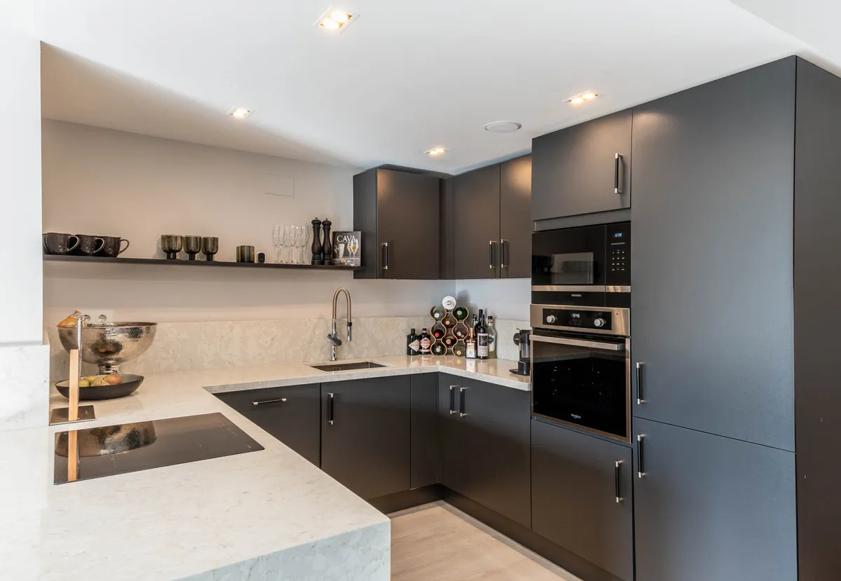 ad612c87-b217-45bc-8b2c-6149c2d841ba