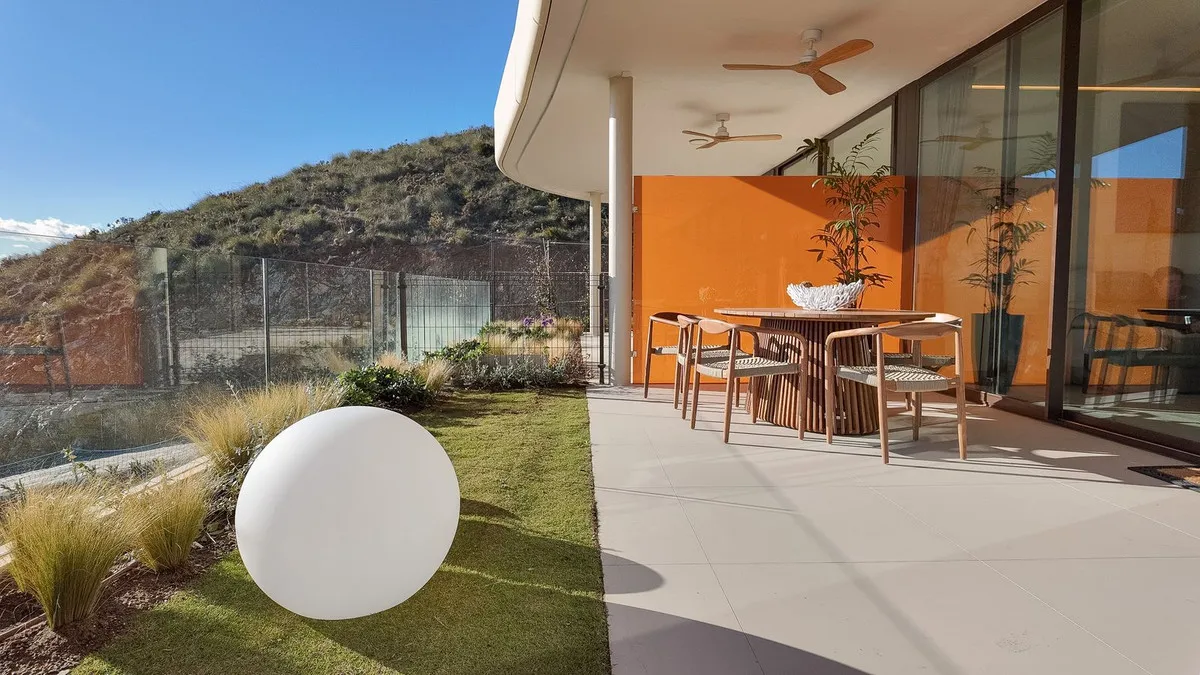 826d90bd-91e4-4b2d-8ac8-29add0dd8e71