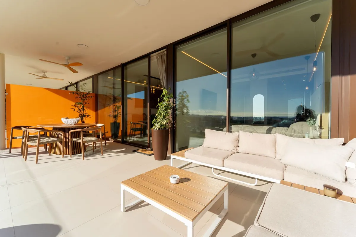 c67cc8f7-334f-41ca-ab5c-15570efccde2