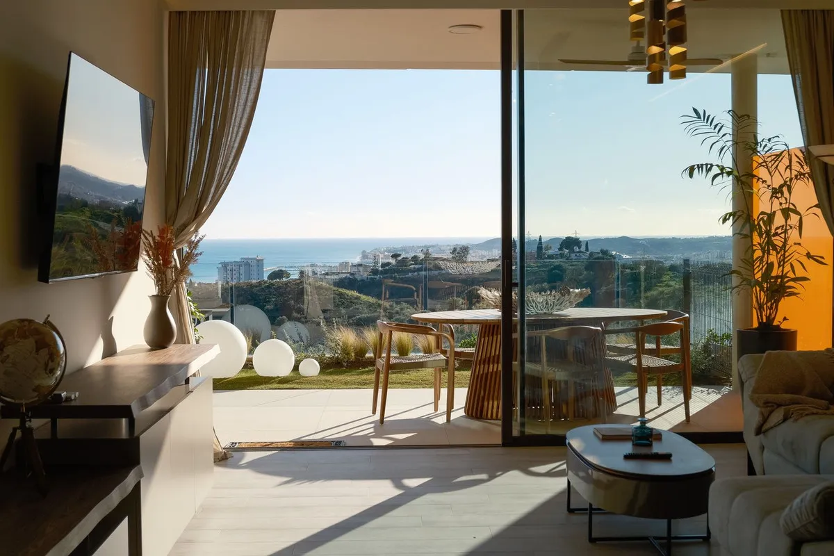 f30f11b9-5cc5-4cfb-9486-8271536a8508