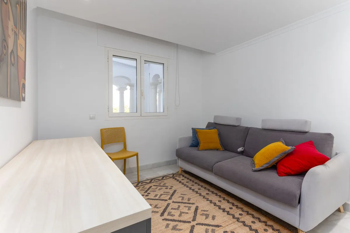 2ebf2387-8dbf-40c2-a05a-0ee043f4555c