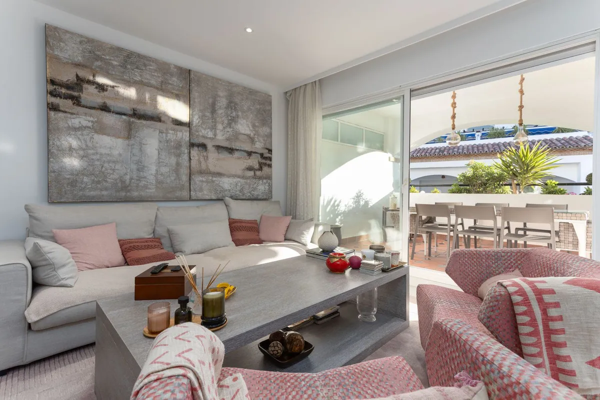 d68a5ac9-e767-4631-aa03-74d4e4d5b5d2