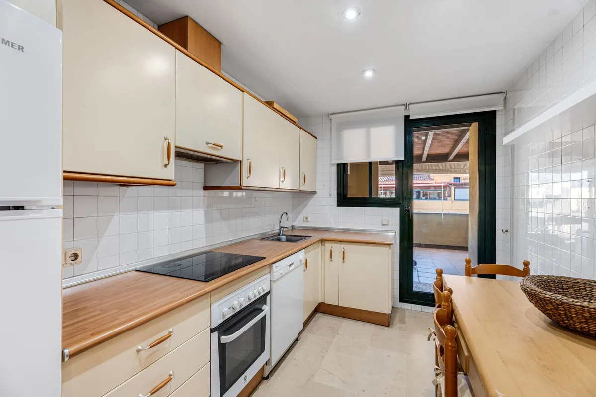 108d98b3-3fd7-4520-a7ae-31c67d2b6b5b