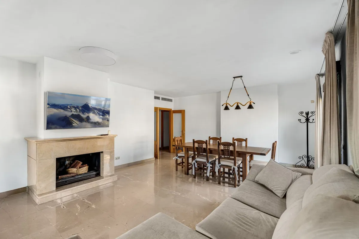 a2092119-dd5e-47ac-869c-cde410b522bc