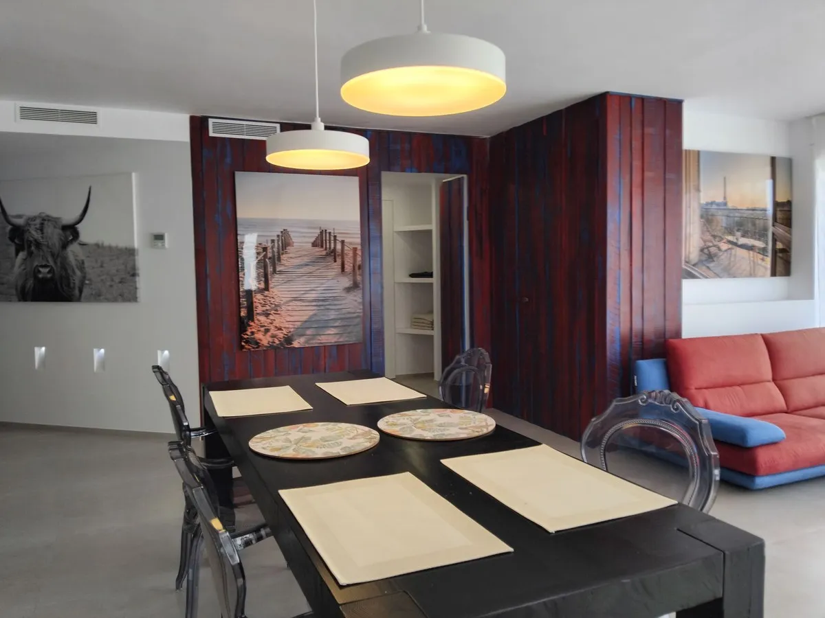 3fe1ba61-134e-411c-898e-f8b2e96e6492