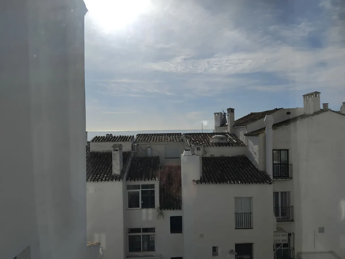 bb7ce01c-fdb8-4727-8f1a-b42ea42babbd